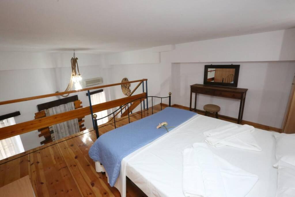Lignum Apartman Ermúpoli Kültér fotó